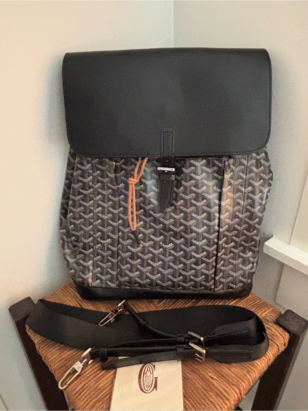 BACKPACK - Picture 1 of 14